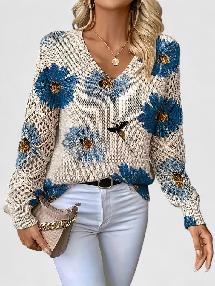 AURÉLIE™ | Elegant sweater with floral pattern