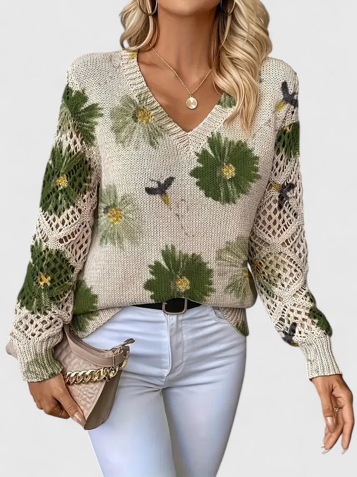 AURÉLIE™ | Elegant sweater with floral pattern