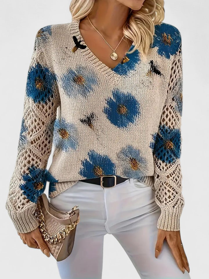 AURÉLIE™ | Elegant sweater with floral pattern