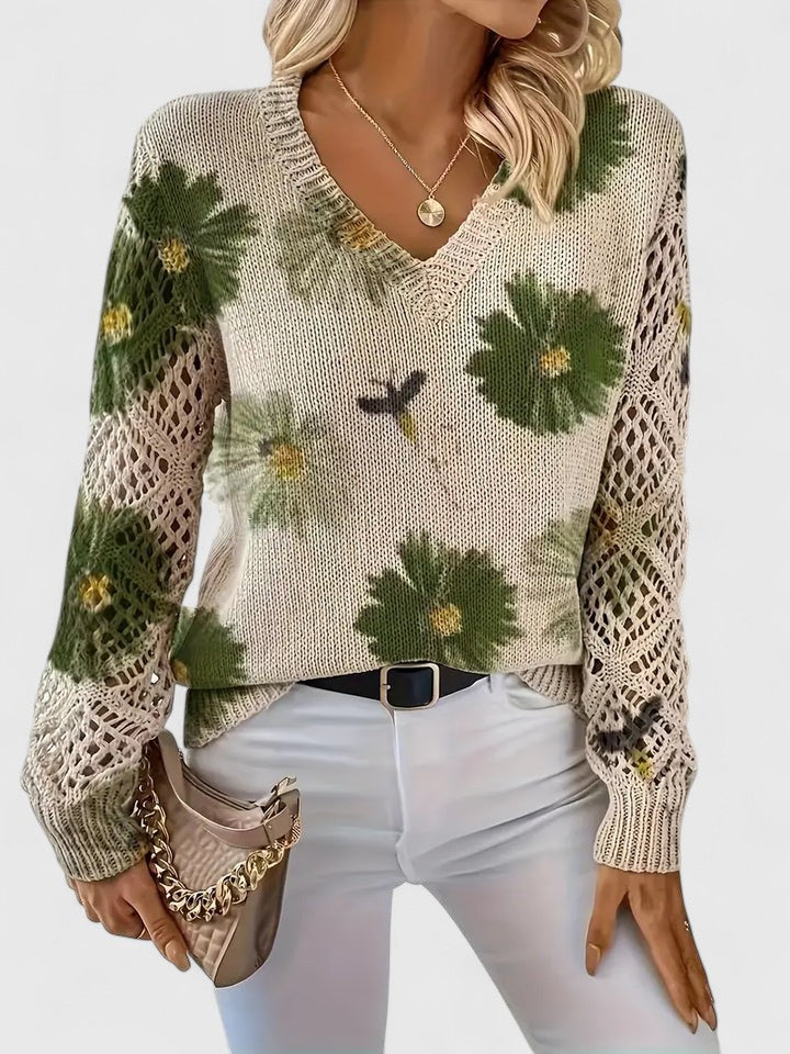 AURÉLIE™ | Elegant sweater with floral pattern
