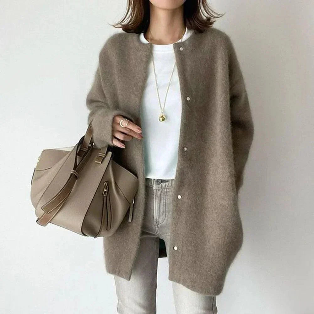 Vanna™ | LUXURIOUS KNITTED JACKET WITH BUTTONS