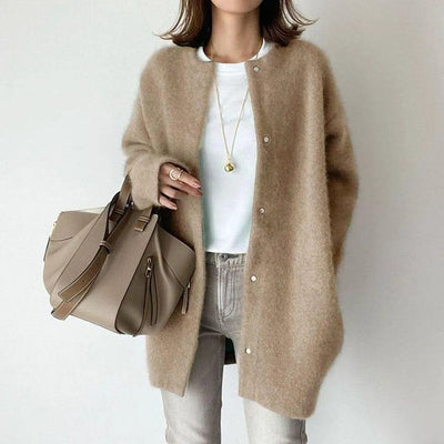 Vanna™ | LUXURIOUS KNITTED JACKET WITH BUTTONS